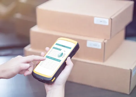Gerät mit dem Codes auf Paketen eingelesen werden können
